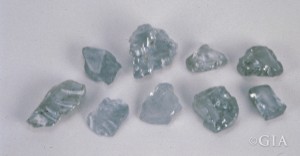 蓝色钻石原石