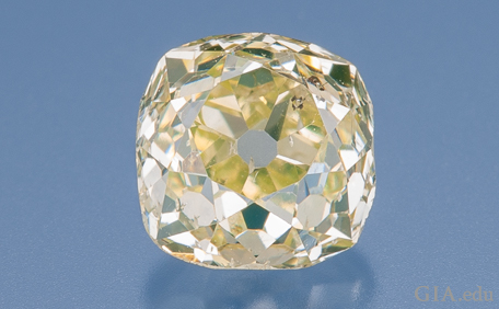 1 carat cluster diamond ring