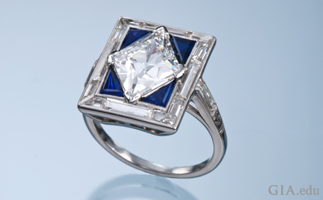 Art Deco Engagement Rings How to Get the Style