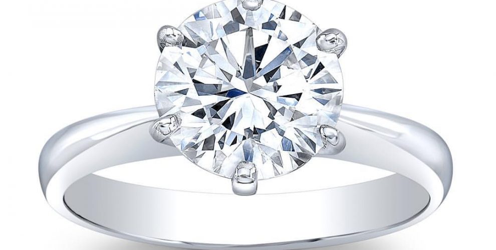 ames Dean Natural Round Brilliant Diamond in Classic 6-Prong Platinum