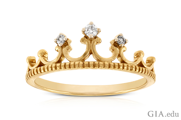 Gold Crown Ring with Diamonds | Neta Wolpe