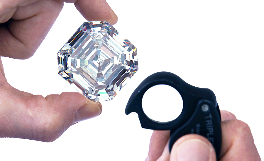 高品質のダイヤモンドの購入方法 - GIA 4Cs