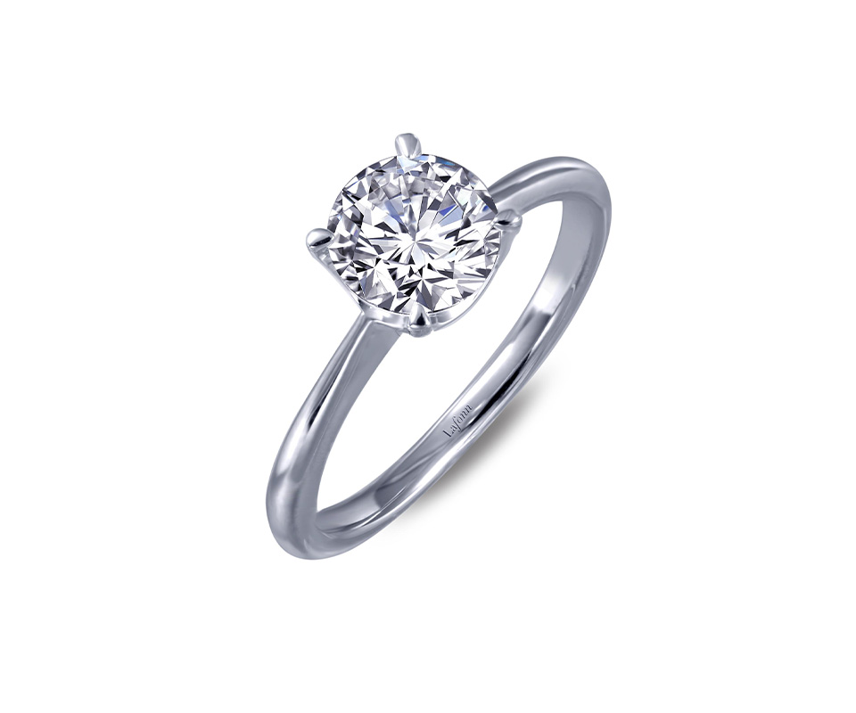 Sterling silver ring with diamond simulant