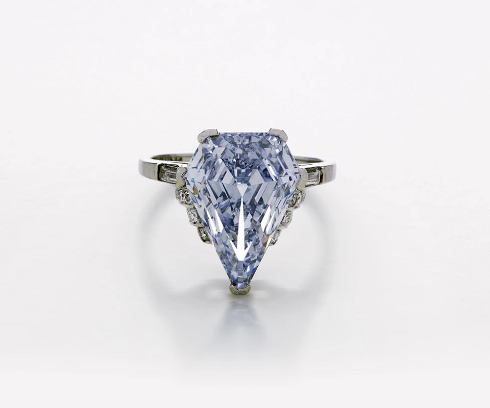 Fancy Light blue kite shaped diamond ring